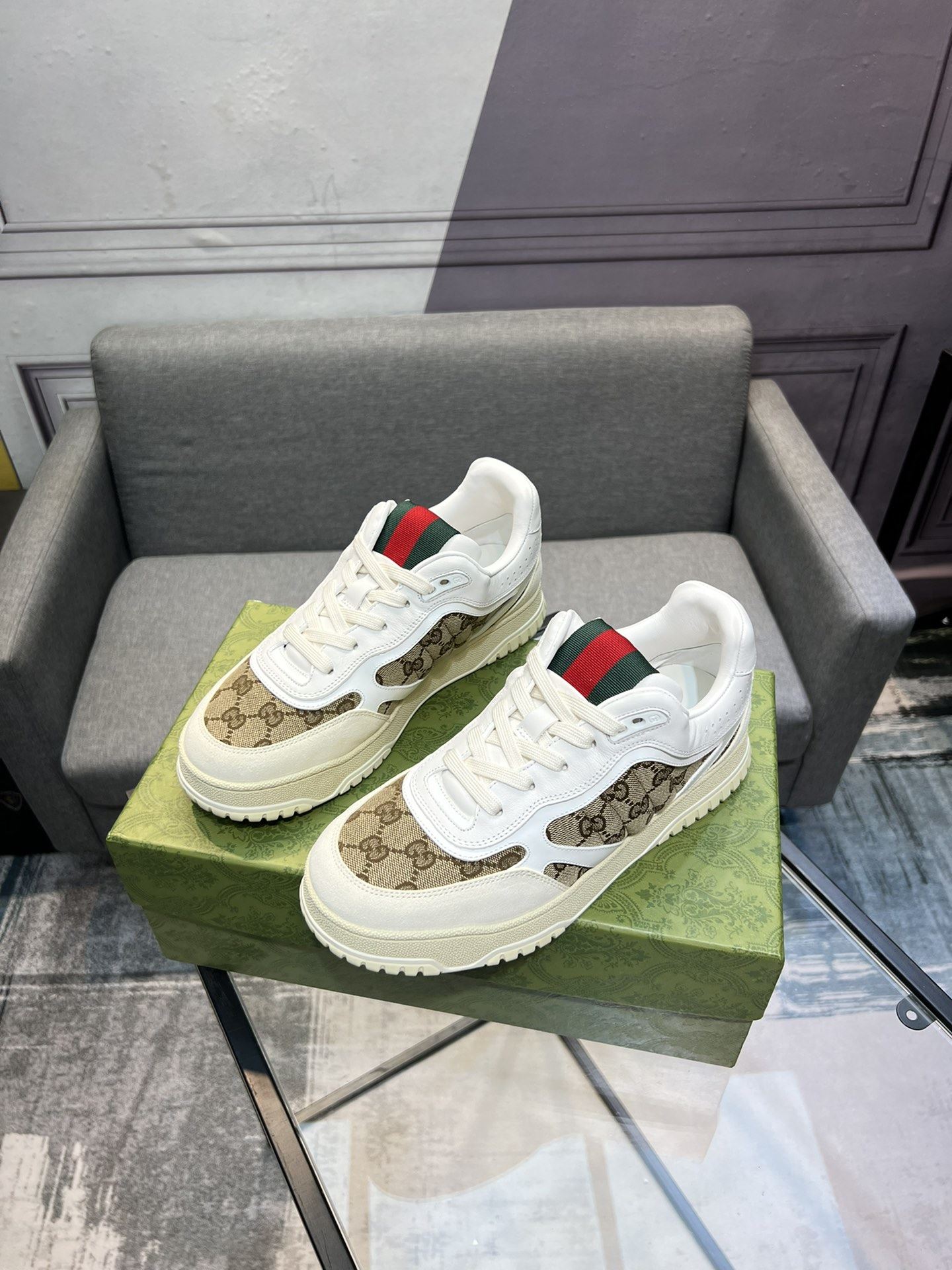 Gucci Low Shoes